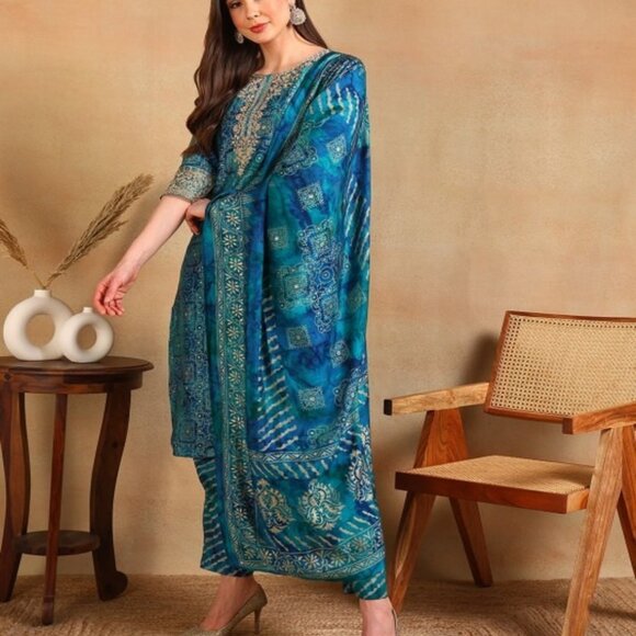 Shivansh Creations Women’s Teal Blue Printed Silk Blend Kurta Set– Ethnic Dress - Picture 6 of 10